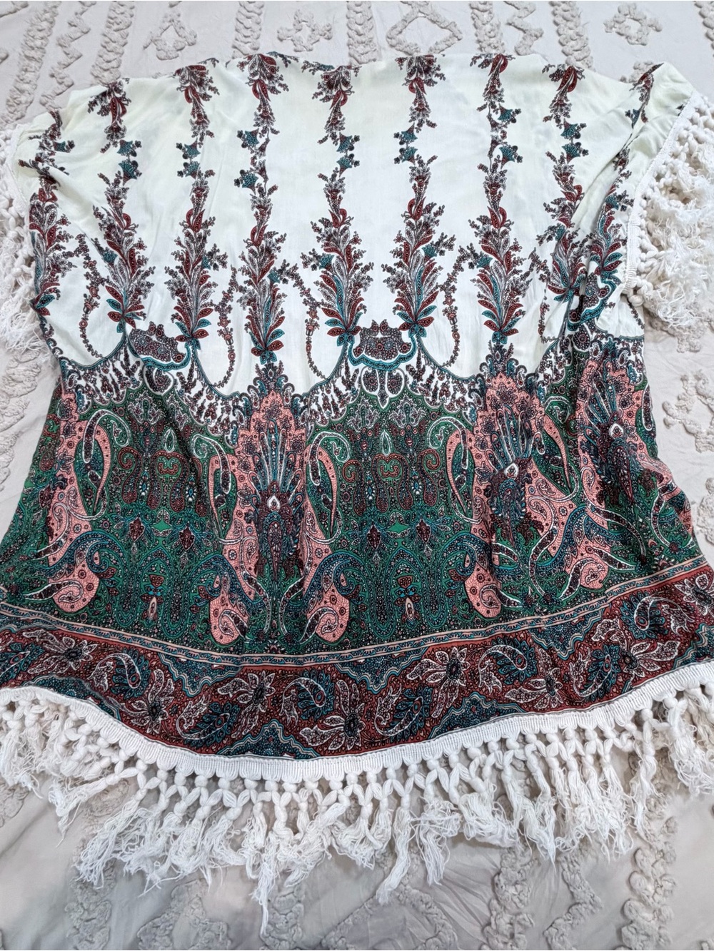 Umgee Green and Cream Paisley Fringe Kimono - Picture 6 of 8